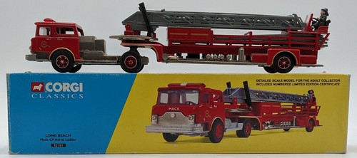 Corgi 52101 diecast mack - 1:50,