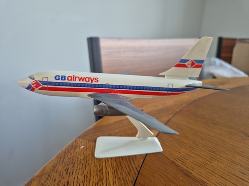Airways boeing 737 200 - gb, 737-200