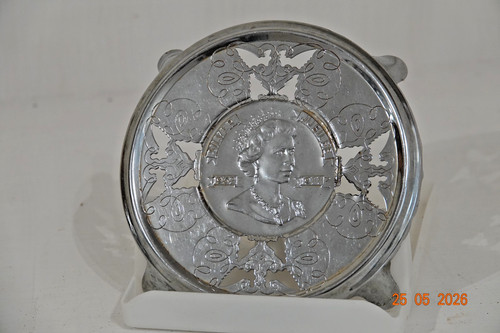 Queen elizabeth silver - queen,