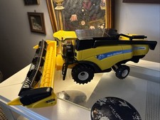 Britains New Holland CX8090