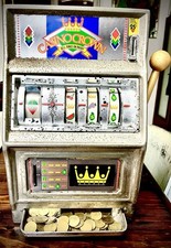 Slot Machine “Casino Crown Bell Rings On Playoff” By Wago  Monete da 200 lire