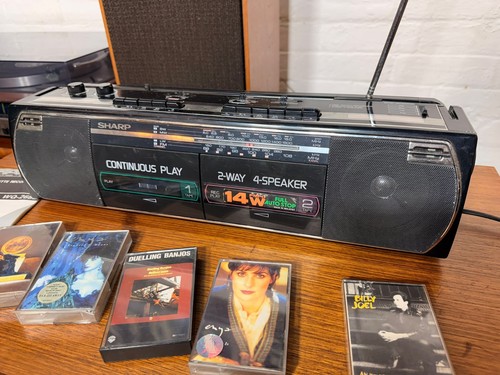 Sharp wq2672 vintage radio - vintage,