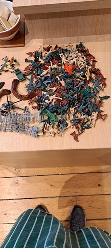 Bundle toy plastic - toy, soldiers