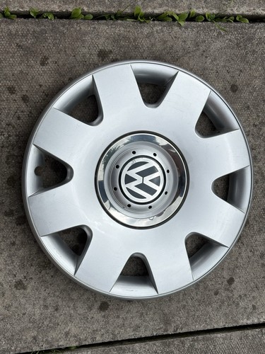 Volkswagen beetle wheel - volkswagen,