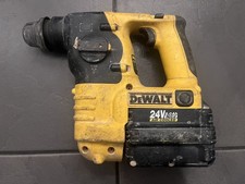 DEWALT DC223 24V SDS HAMMER