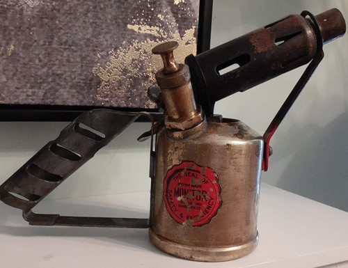 Vintage monitor paraffin - vintage,