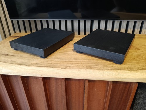 Pair speaker stands - speaker,