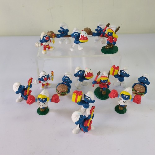 Mcdonalds smurfs job lot - smurfs, 90's
