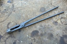 Vaughan’s Pickup Box  Jaw