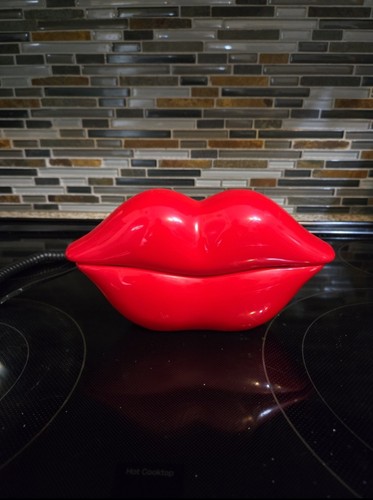 Vintage telemania lips - telemania,