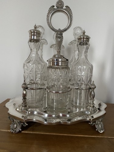 Beautiful piece cruet set - 6,