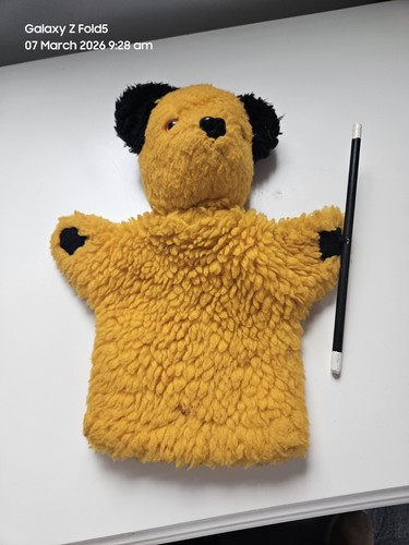 Vintage sooty hand - vintage, puppet