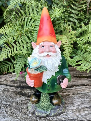 Garden gnome cheeky charlie - gnome,