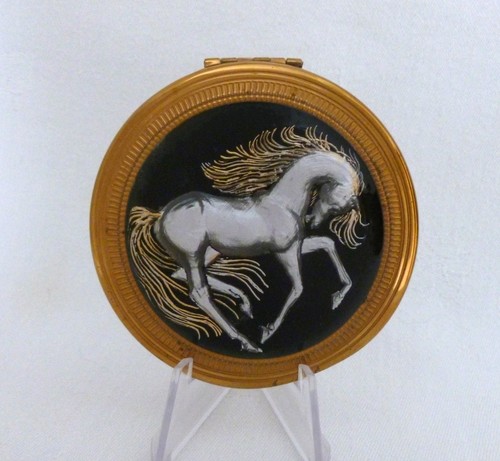 Vintage kigu horse powder - horse,