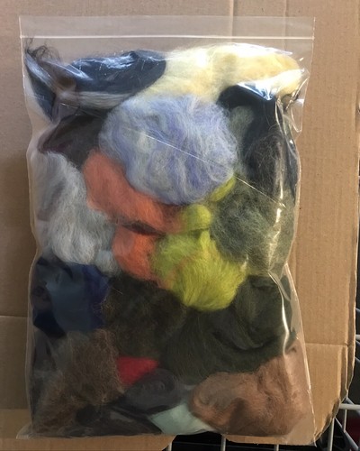 Oddments needle felting wool - needle,