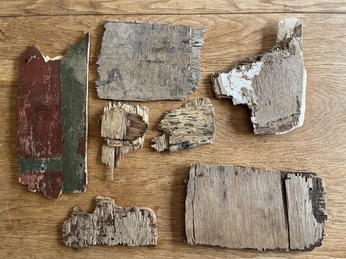 Flat driftwood pieces wood - flat,