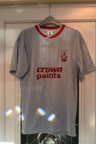 Liverpool adidas crown - adidas, paints