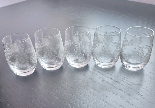 Vintage etched glass - 5, x