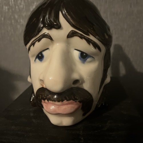 Lorna bailey beatles tea pot - bailey,