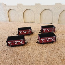 MAINLINE OO GAUGE 37-179  RAKE