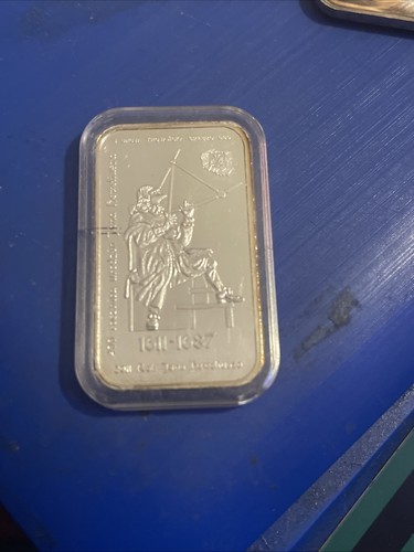 Bullion one ounce - one,