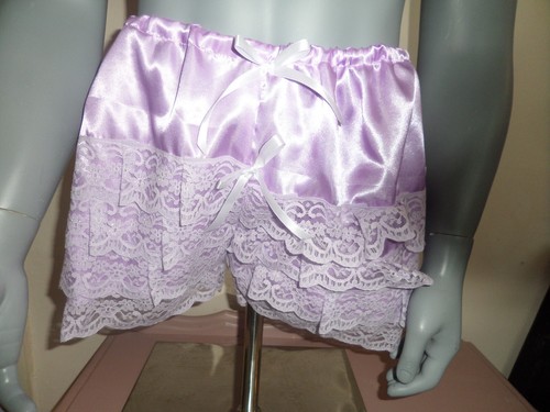 Lilac satin lace ruffle - ,