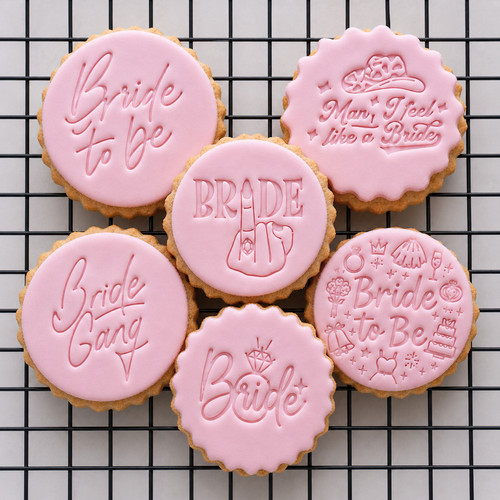 Hen party cookie - hen,