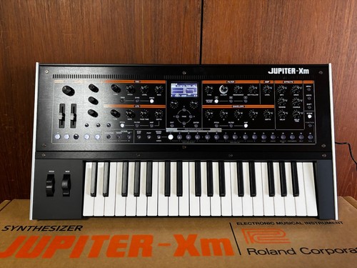 Roland jupiter keyboard - jupiter-xm,