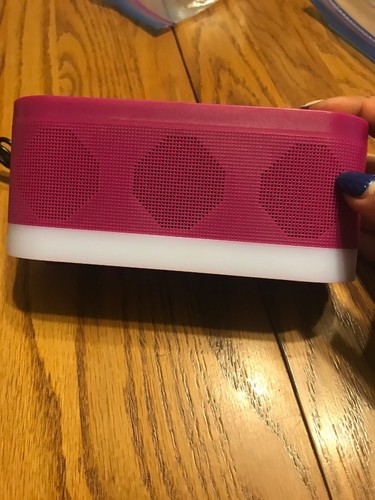 Lumi light speaker bass - lumi, up