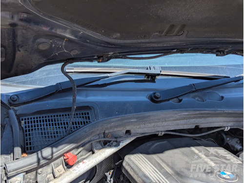 Bmw front windshield wiper - bmw,