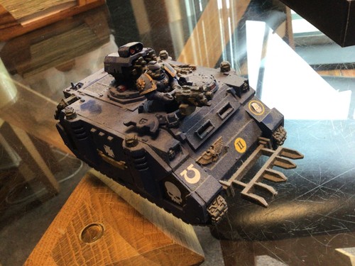 Space marine rhino tank - space,