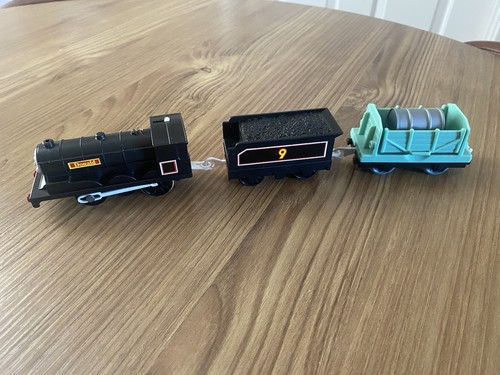 Tomy thomas the - tank, engine