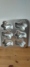 Wilton Halloween 6 Cavity Ghost Cake Pan Cupcake/Biscuit Mould - 2105-3845 1991
