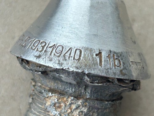 Part damaged battlefield relic - part,