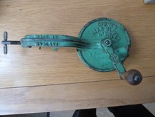 Vintage Spong's Bean Slicer -