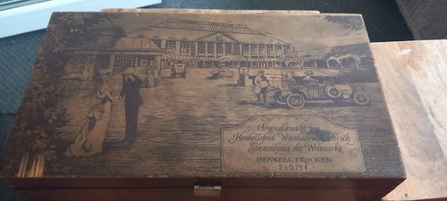 Vintage bottle wooden - 2,