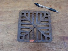 VINTAGE 6" x 6" CAST IRON