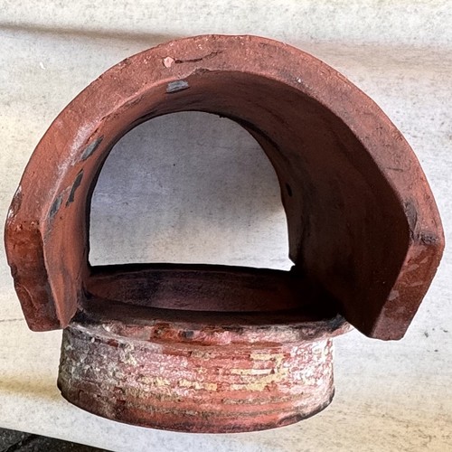 Chimney pot rain - cowl, anti