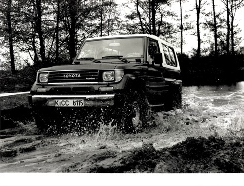 Photo Car Toyota LandCruiser