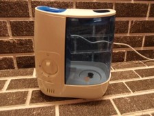 Vicks Warm Mist Humidifier Model VH845E1
