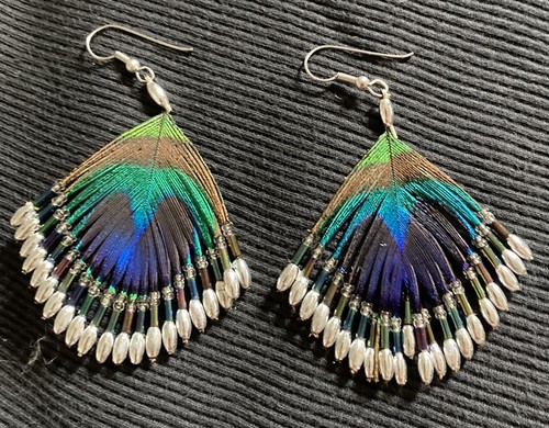 Nwot genuine peacock feather - genuine,