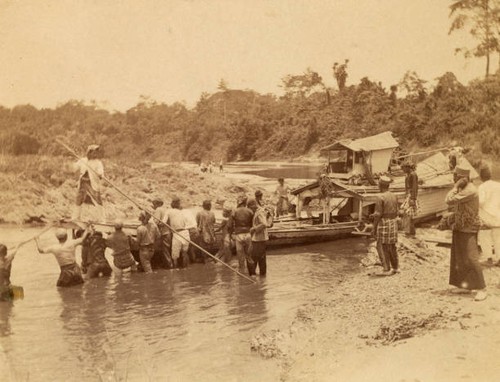 Boat building beside the