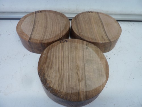 Walnut bowl blank - walnut,