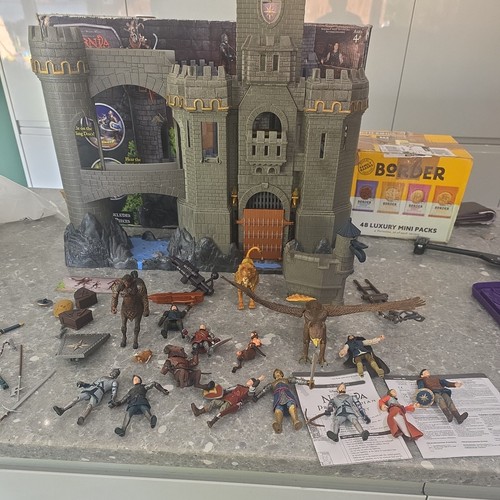 Narnia castle and figures - castle,