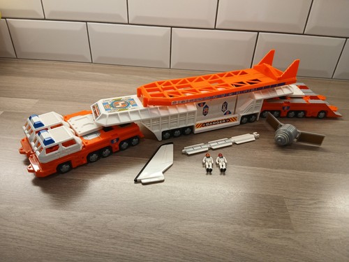 Matchbox mega rig space - matchbox, mega-rig,