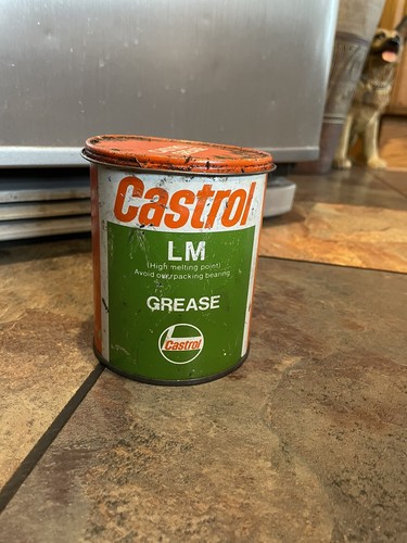 Old castrol grease - old,