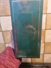 FM World 910 Unisex Pure Royal