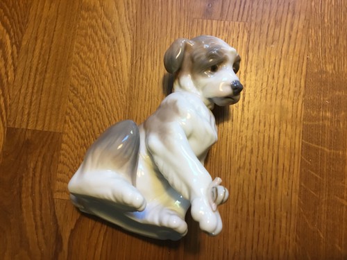 Lladro new friend - new,