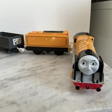 Murdoch Train & truck- Tomy