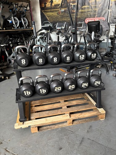 12x blk box kettlebells - box, kettlebells/rack